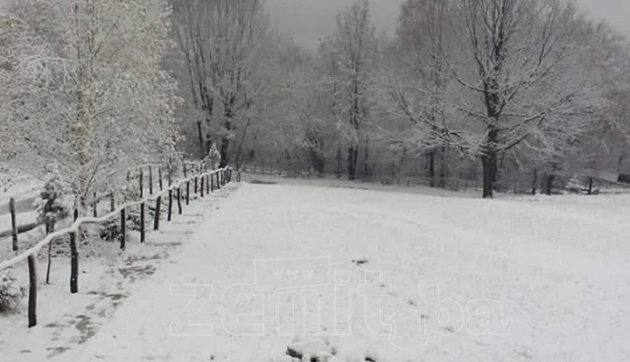 FOTO: Na Smetovima osvanuo novi snježni pokrivač