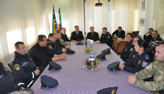 U Upravi policije MUP-a ZDK unaprijeđeno 20 policijskih službenika