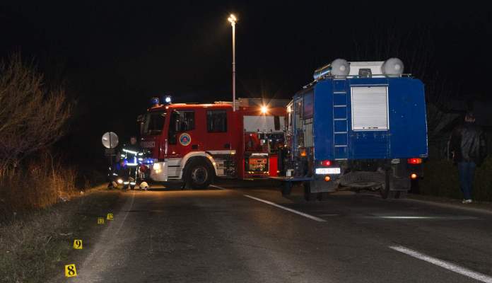 U Travničkoj ulici Passatom sletio u rijeku Kočevu, povrijeđene četiri osobe