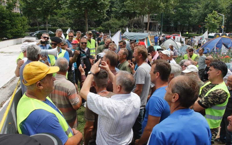 Sjednica u subotu: Da li je Vlada FBiH ozbiljno shvatila upozorenja boraca o spaljivanju