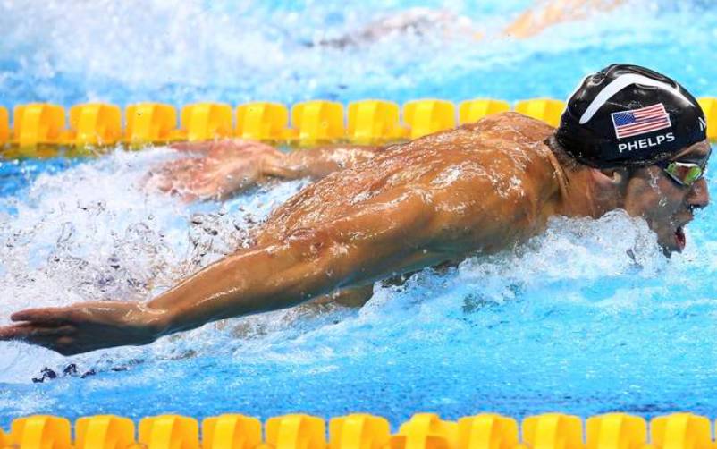 Michael Phelps će se trkati s ajkulom