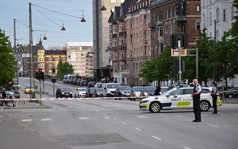 Kopenhagen: Policija pucala u naoružanu osobu u blizini zabavnog parka