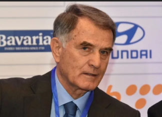 Dušan Bajević