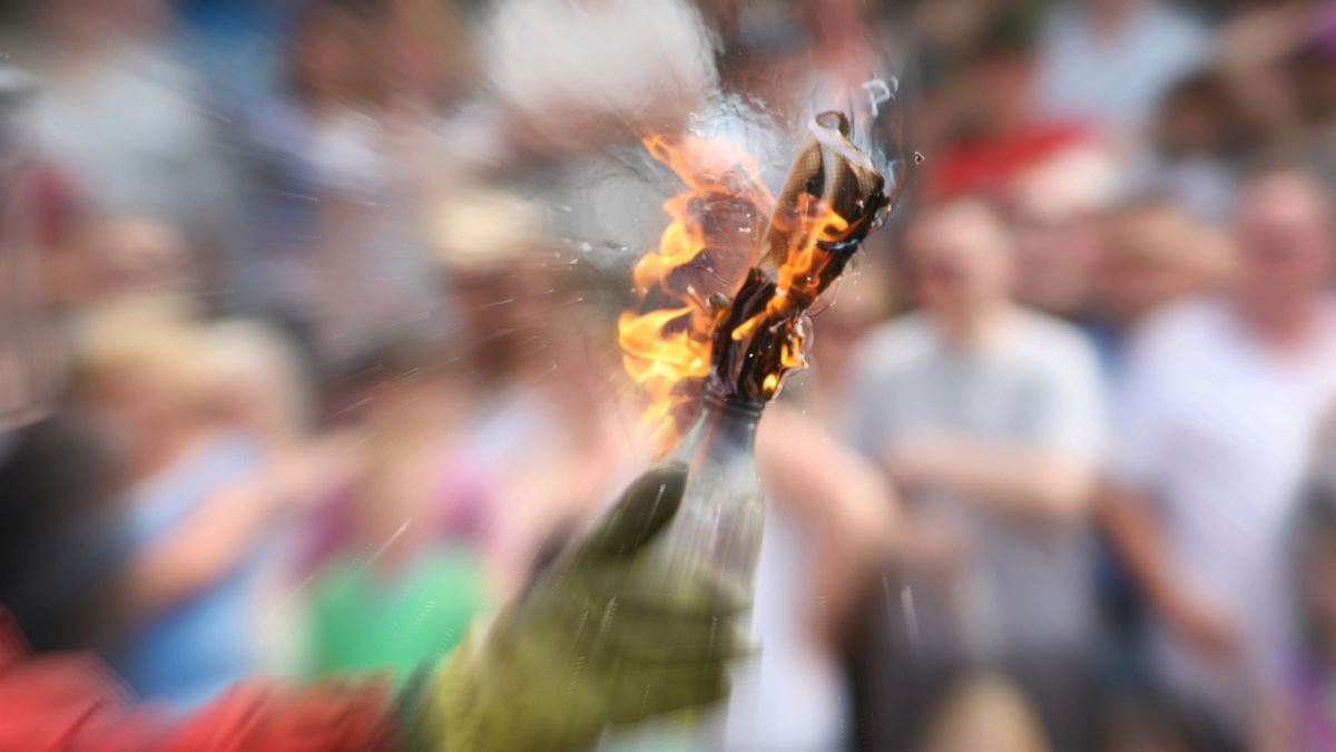 U Italiji bačen molotovljev koktel na centar za vakcinaciju