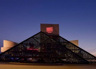 Rock And Roll Hall Of Fame 898933 1920 750x416 1