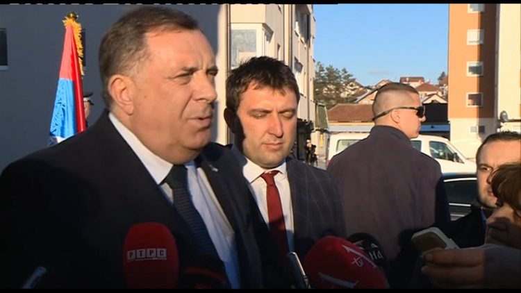 Dodik I Gradonačenik Prnjavora