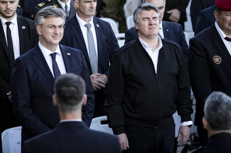 Plenkovic I Milanovic Pjevaju Pjesme