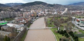 Grad Zenica Rijeka Bosna U Porastu