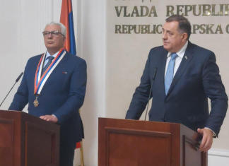 Dodik I Mandić