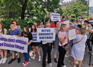 Protest Teško Oboljelih Pacijenata