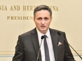 Denis Bećirović