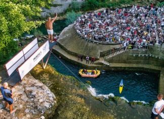 Jajce, Skokovi