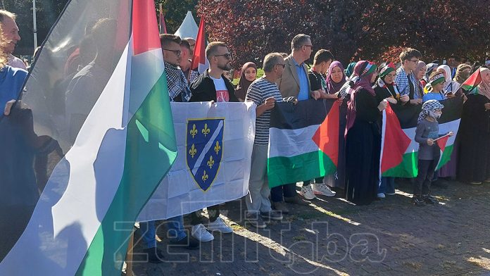 Zeničani Pružili Podršku Palestinskom Narodu Foto