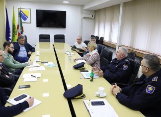 U Gradskoj Upravi Zenica Održan Sastanak Zbog Povećanog Broja Pasa Lutalica Na Ulicama Grada Foto