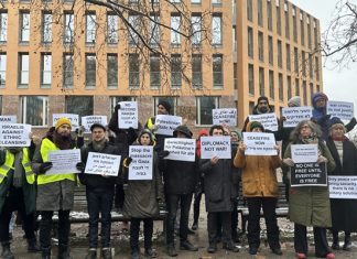 Izraelci Na Protestu U Berlinu Tražili Da Se Zaustavi Masakr U Gazi Foto