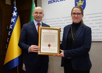 Ambasadorica Lagerlof Posjetila ZDK Foto