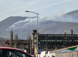 Šumski Požar U Blizini Zenice Foto