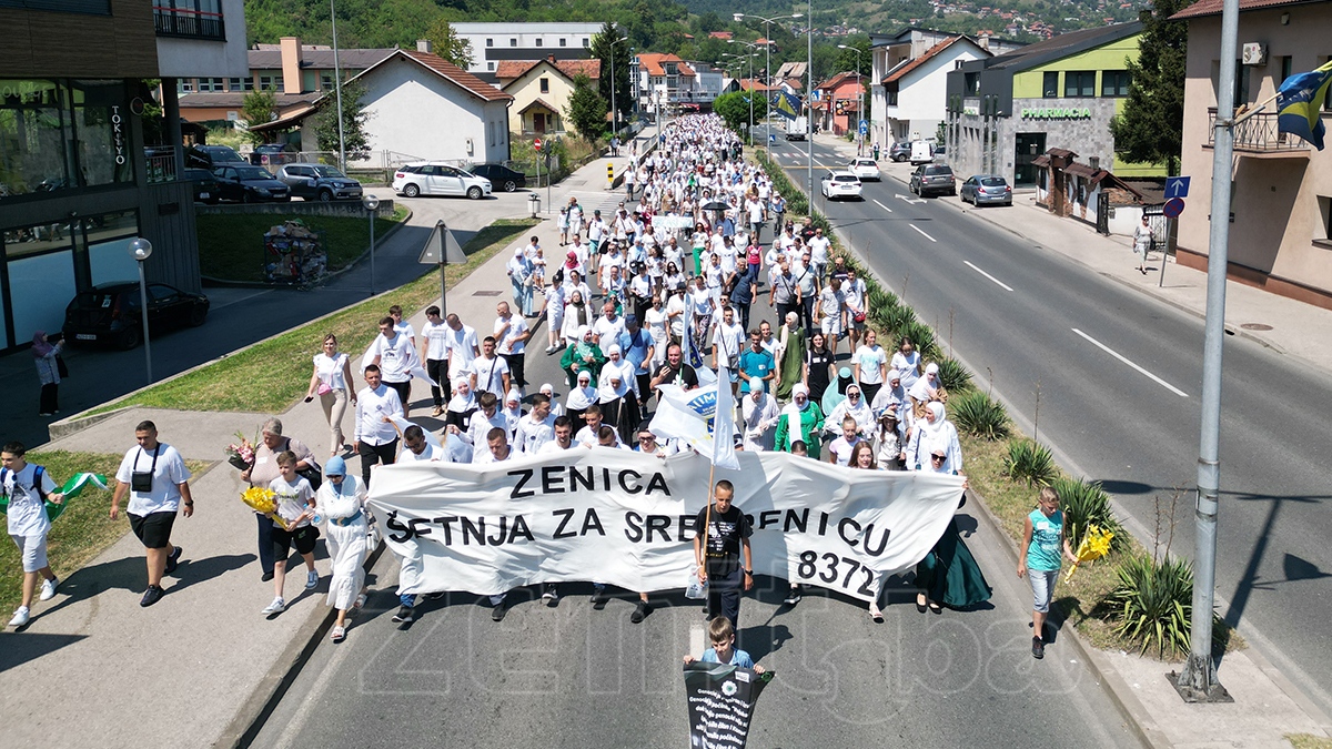 Šenja Za Srebrenicu U Zenici