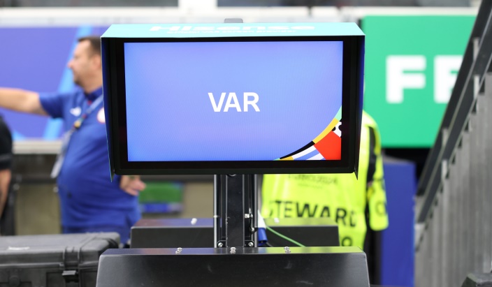 VAR