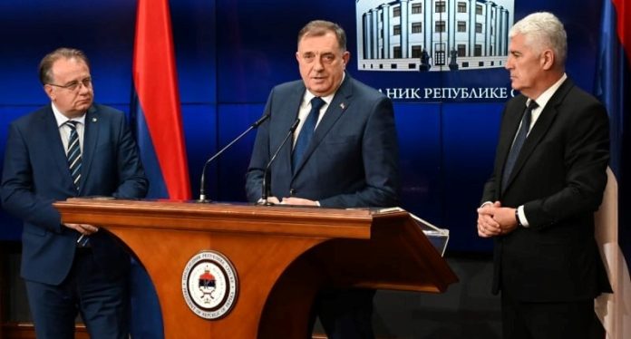 Dodik I Trojka