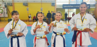 Karate klub "Perfekt" Zenica na turnirima u Vogošći i Mostaru osvojili 20 medalja